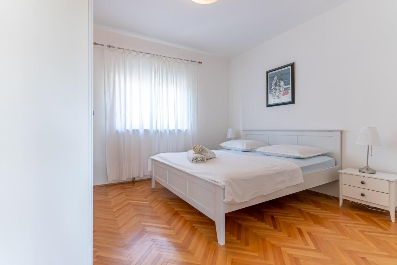 Apartment Luno Kaštela Esterno foto