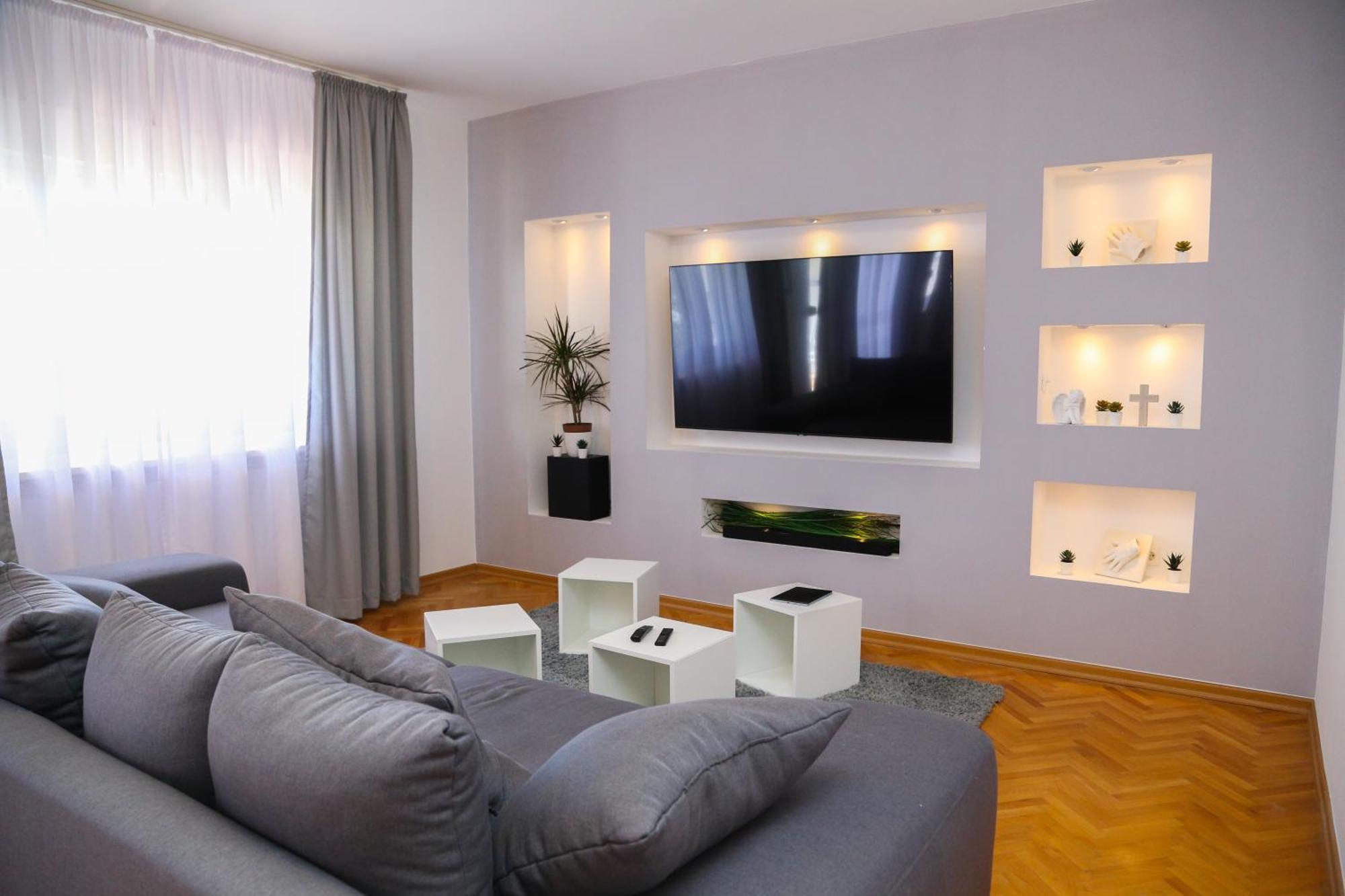 Apartment Luno Kaštela Esterno foto