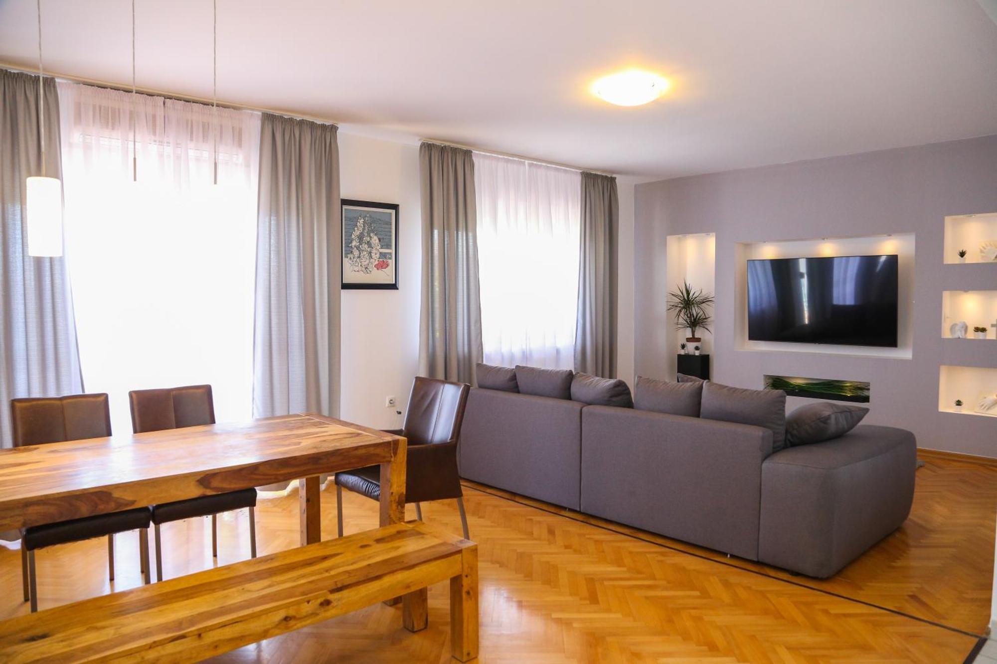 Apartment Luno Kaštela Esterno foto