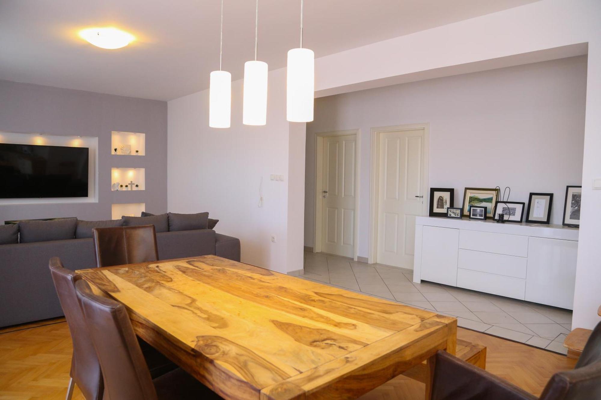 Apartment Luno Kaštela Esterno foto